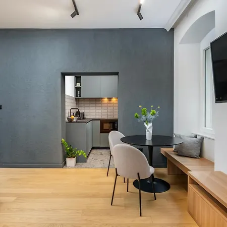 Maroen 3 Lux Old Town Apartment Split